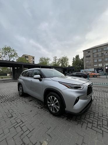 электромотоцикл для детей: Toyota Highlander: 2022 г., 2.5 л, Автомат, Гибрид, Кроссовер — 3