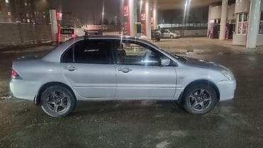 5 114 r18: Mitsubishi Lancer: 2004 г., 1.6 л, Механика, Бензин, Седан — 2