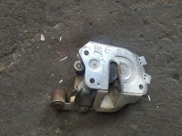 двери для дома: Mitsubishi Delica (булка) замок, Митсубиси Делика (булка) замок — 1