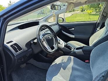 prius 50: Toyota Prius: 2013 г., Автомат, Гибрид, Хэтчбэк — 7