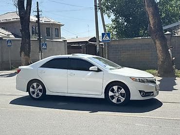Toyota Camry: 2014 г., 3.5 л, Автомат, Бензин, Седан — 7