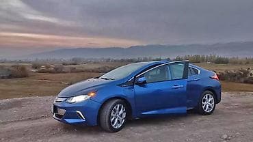 электромобиль желмаян: Chevrolet Volt: 2016 г., 1.5 л, Автомат, Гибрид, Лифтбек — 2
