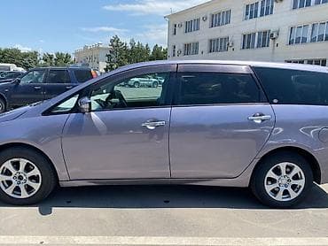 1 nz: Mitsubishi Grandis: 2003 г., Минивэн — 2