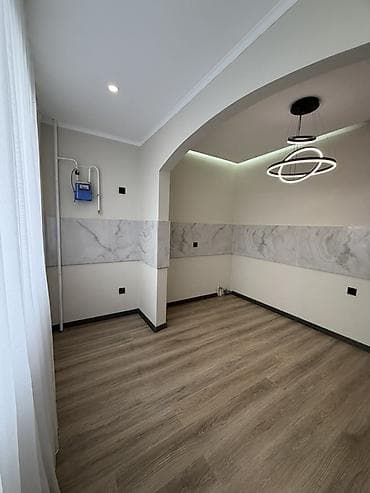 съемные квартиры: Продаётся 1-комнатная квартира, переделанная в 2-комнатную Площадь — 3