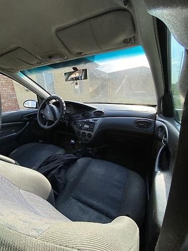 smart open: Ford Focus: 2001 г., 1.8 л, Механика, Бензин, Хэтчбэк — 2