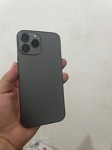 IPhone 13 Pro Max, 128 ГБ, графитовый Айклоуд чисто все идеально екран