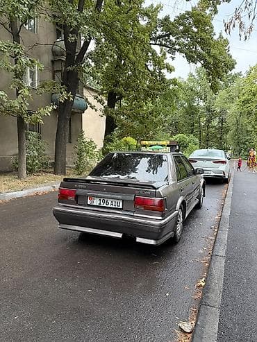 Nissan Bluebird: 1989 г., 1.5 л, Автомат, Бензин, Седан — 6