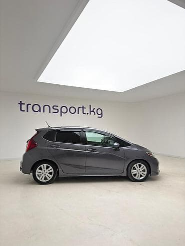 автом: Honda Fit: 2017 г., 1.5 л, Вариатор, Бензин, Хэтчбэк — 3