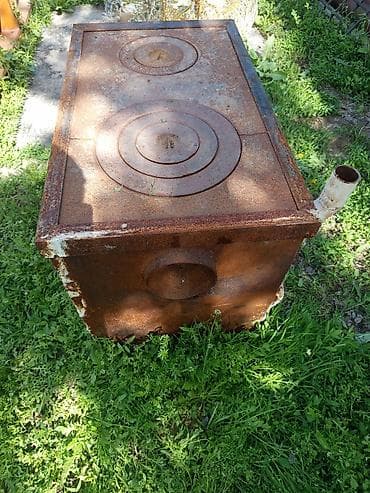 кухонные посуды: Паровой котёл на 150 м². Метал 3 мм. Использовалась редко — 1