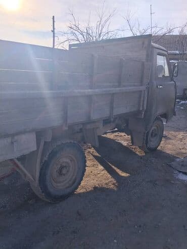 814 d: УАЗ : 1984 г., Механика, Газ — 1