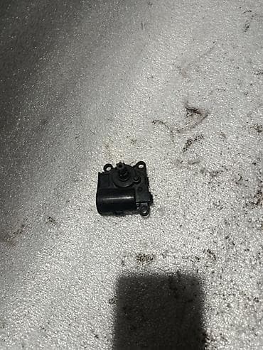 technical support engineer: Заслонка печки (привод заслонки отопителя) Подходит для: - Hyundai — 2