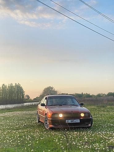 sg 9: BMW 5 series: 1993 г., 3 л, Механика, Бензин, Седан — 1