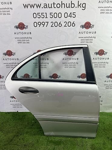 e klass: Дверь задняя правая для Mercedes-Benz C-Class W203, 2005 г., двигатель — 1