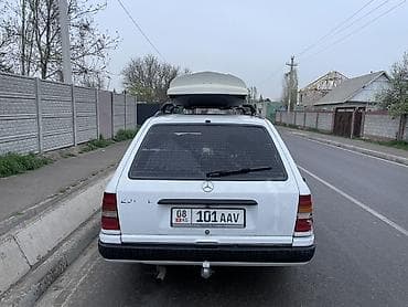 бартовой газел: Mercedes-Benz W124: 1988 г., 2.3 л, Ручные, Бензин, Универсал — 9