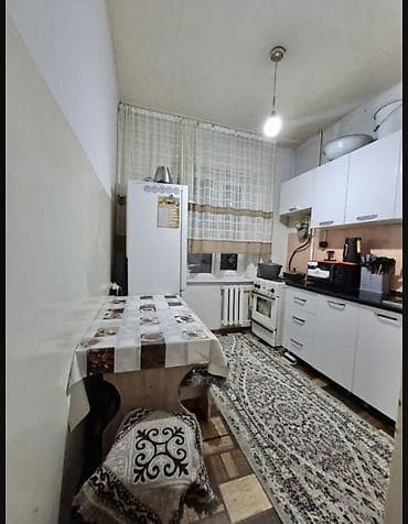 Недвижимость: 3 комнаты, 75 м², Джал мкр (в т.ч. Верхний, Нижний, Средний) 105 серия, 2 этаж, Старый ремонт — 8