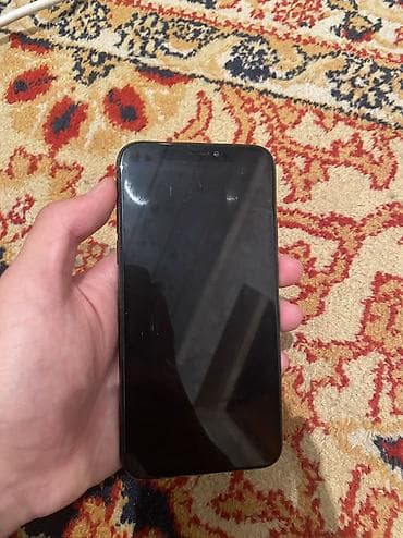 IPhone X, Б/у, 64 ГБ, Space Gray, Защитное стекло, 77 %