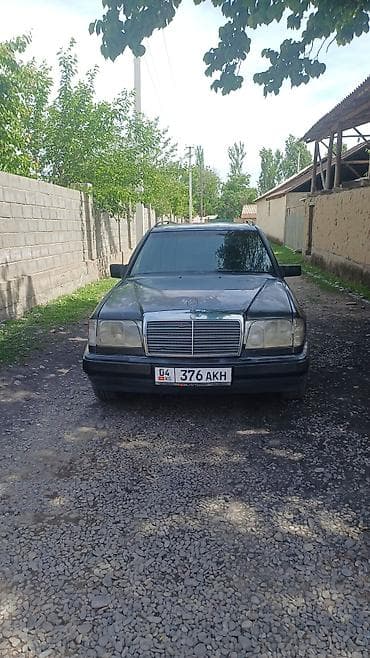 Mercedes-Benz W124: 1992 г., 2.2 л, Механика, Бензин, Универсал