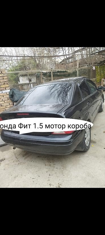 Продажа авто: Ford Focus: 2000 г., 1.5 л, Вариатор, Бензин, Седан — 1
