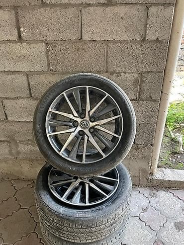 Колеса в сборе 215 / 55 / R 17, Лето, Комплект, Легковые, Литые, отверстий - 5 — 1