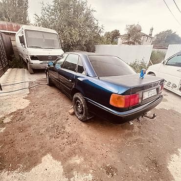 audi 2 3: Audi 100: 1992 г., Механика, Бензин, Седан — 8