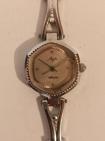 часы старые: Часы ссср не на ходу нужно обслужить у мастеров КАРАБАЛТА цена по — 3