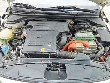 byd plus: Hyundai Elantra: 2020 г., 1.6 л, Автомат, Гибрид, Седан — 7