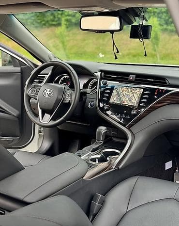 Toyota Camry: 2018 г., 2.5 л, Автомат, Бензин, Седан — 7