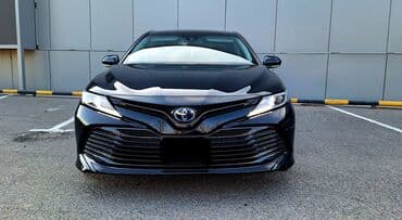 Toyota Camry: 2019 г., 2.5 л, Автомат, Гибрид, Седан