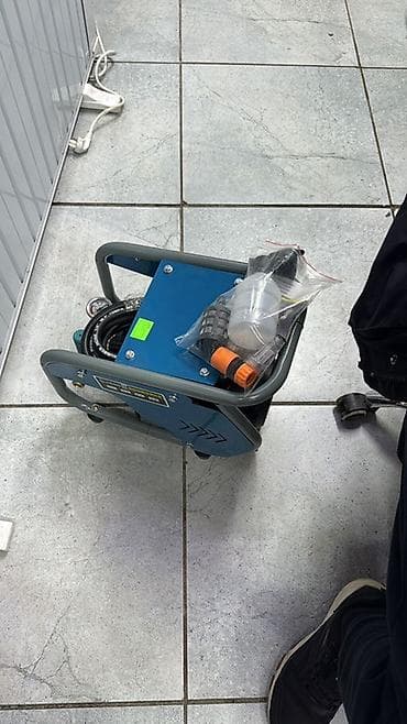 Бензиновый генератор AKU ЯМАВАH 7480 (модельная серия 6600)