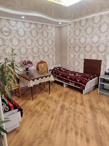 загородные домики: Продаём дом 2 этажа. 2,8 сотки по документам,факт 3,5 сотки. 190м² — 1