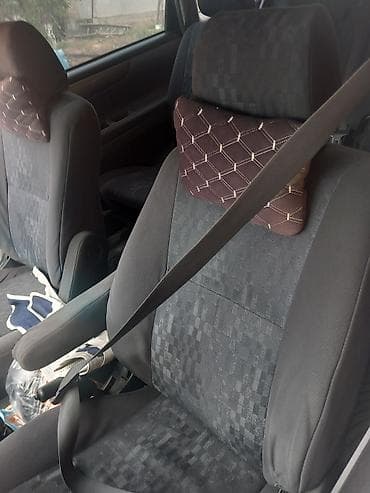 авенсус версо: Toyota Avensis Verso: 2002 г. — 2