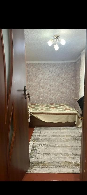 Кыймылсыз мүлк: 59 м², 3 бөлмө, Унаа токтотуучу жай, Забор, тосулган — 3