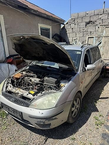 apollo solo: Ford Focus: 2003 г., Механика, Бензин, Хэтчбэк — 2