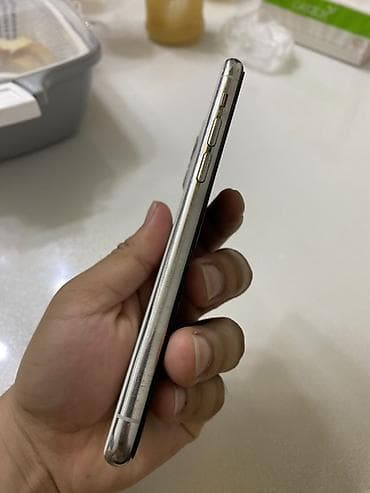 ipnone 13: IPhone 11 Pro, Б/у, 256 ГБ, Серебристый, Коробка, 73 % — 6
