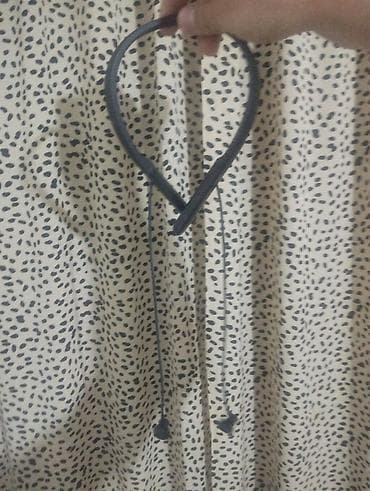 Аудиотехника: Беспроводные наушники-гарнитура с шейным ободом. - Форм-фактор — 1