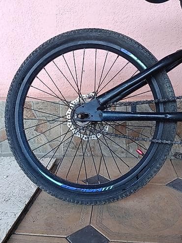 Спорт и хобби: Продаю велосипед колеса новые прошу 3900 торг есть — 5