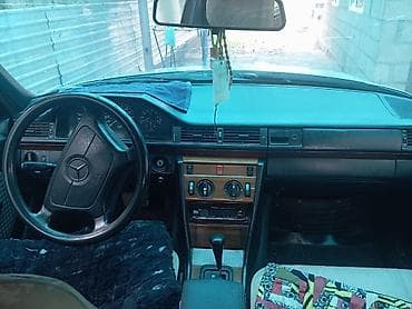 mers e124: Mercedes-Benz W124: 1993 г., 2.2 л, Автомат, Бензин, Седан — 9
