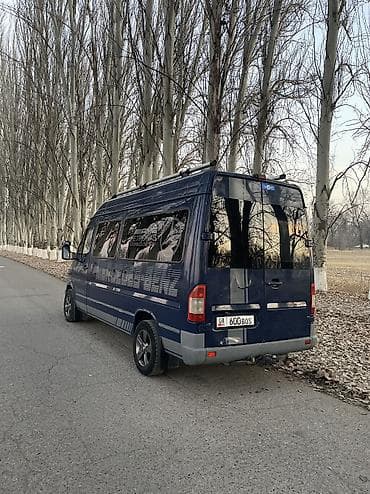 кресло на спринтер: Mercedes-Benz Спринтер: 2004 г., 2.7 л, Автомат, Дизель, Бус — 5