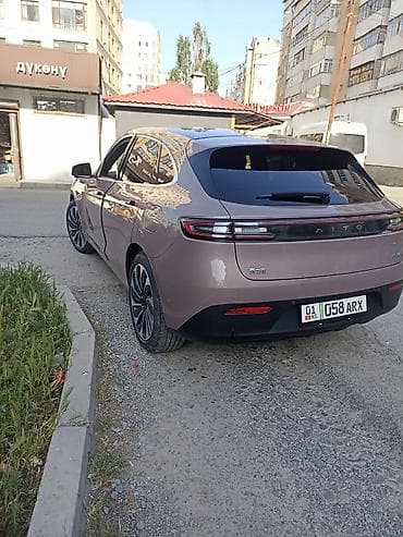 roewe ei5: Хуавей аито М5, 4 ВД премиум класса цвет коралловый — 7