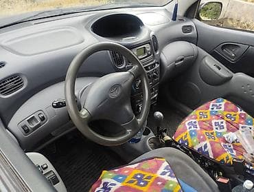 тайота ярус: Toyota Yaris Verso: 2001 г., 1.3 л, Механика, Бензин, Минивэн — 9