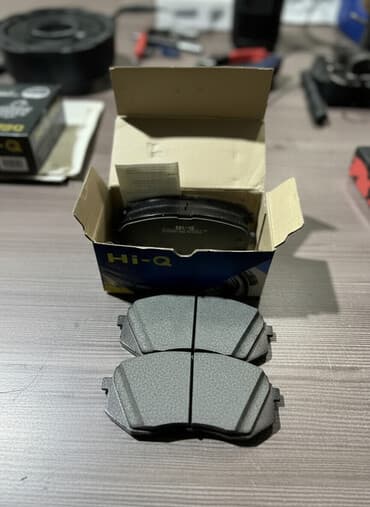 Комплект тормозных колодок Hyundai 2017 г., Новый, Оригинал, Япония