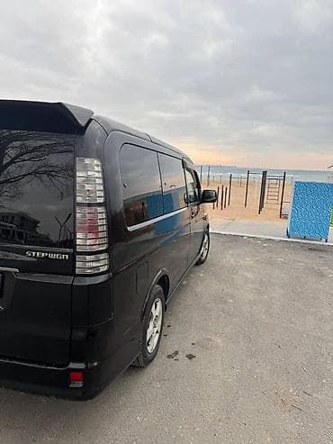 rf 2: Honda Stepwgn: 2003 г., 2 л, Автомат, Газ, Минивэн — 6