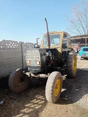 марк 2 капот: Трактор колесный, кабина с остеклением, задний привод с крупными — 1