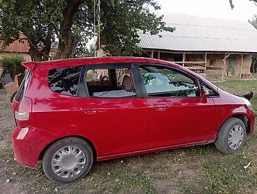 машины акорд: Honda Fit: 2002 г., 1.3 л, Вариатор, Бензин, Хэтчбэк — 3