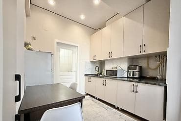 Дивандар: Бурчу бар диван, Кутулар менен — 7