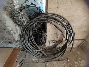 Коаксиальные кабели: Коаксиальный кабель и колючая проволока, бухты Описание: - Несколько — 1