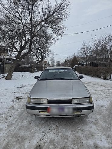марх 2: Mazda 626: 1989 г., Механика, Бензин, Седан — 5
