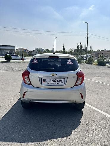 spar: Chevrolet Spark: 2016 г., 1 л, Автомат, Бензин, Хэтчбэк — 4