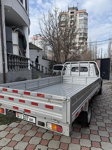 5 тон: Перевозка мебели, C грузчиком — 4