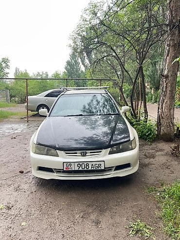 болт: Honda Accord: 2000 г., 2.3 л, Автомат, Бензин, Универсал — 1